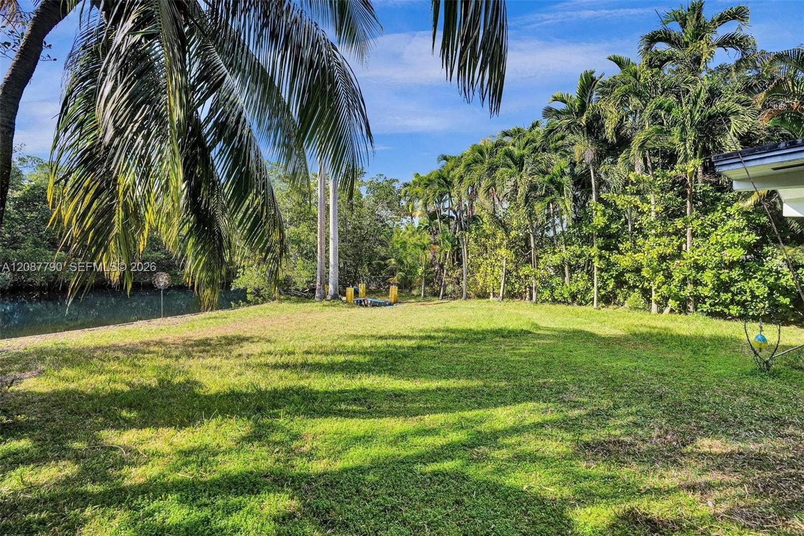 18500 NE 23rd Court, Miami, FL 33180 Photo 37