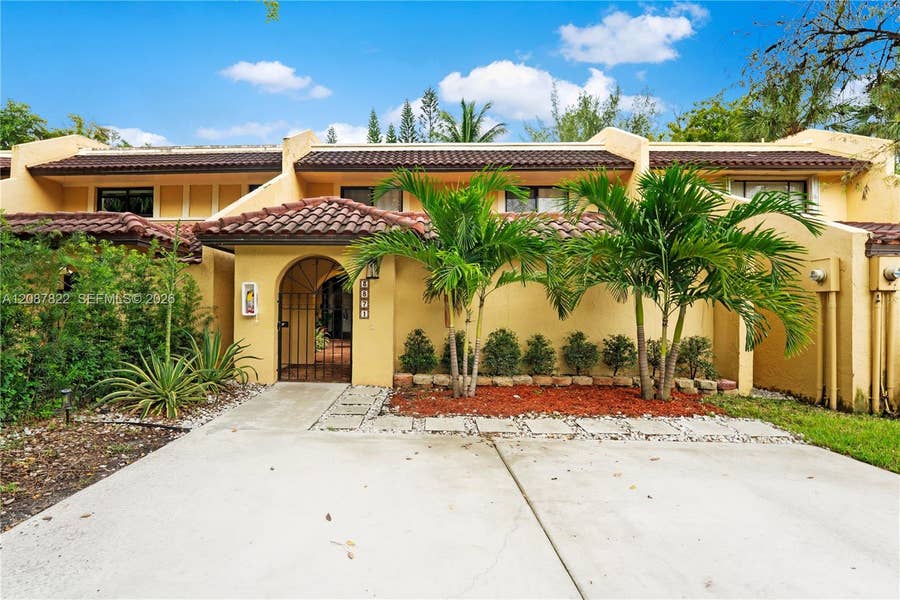 Property photo for 3871 Alcantara Avenue, #74D, Doral, FL