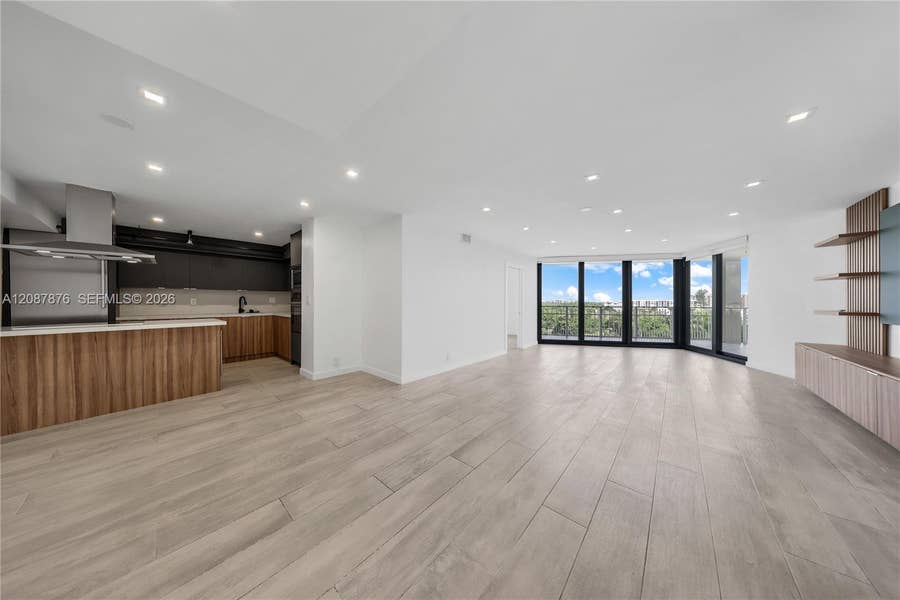 Property photo for 1000 Quayside Terrace, #903, Miami, FL