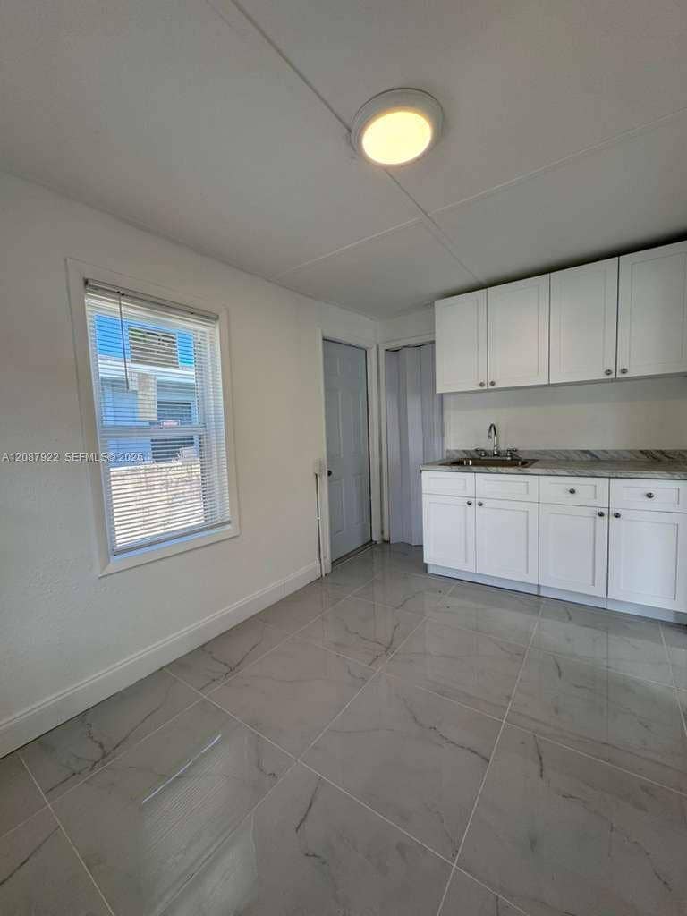 731 SW 3rd Place, #1, Dania, Dania Beach, FL 33004 Photo 5