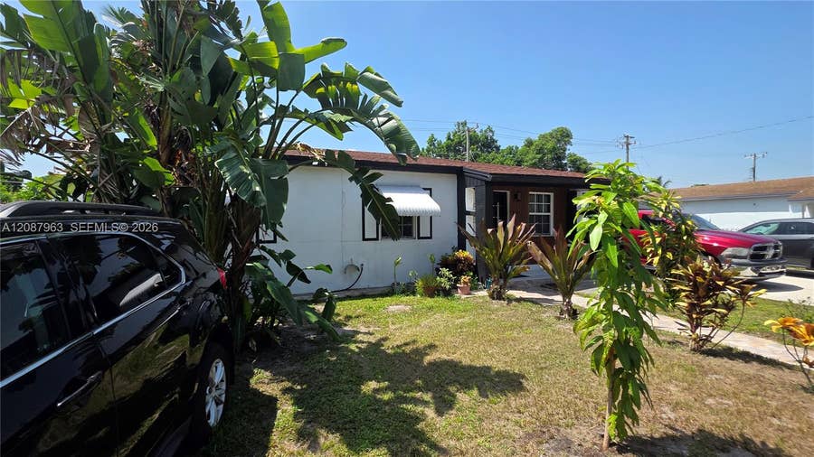 Property photo for 350 NW 188th Street, Miami Gardens, FL