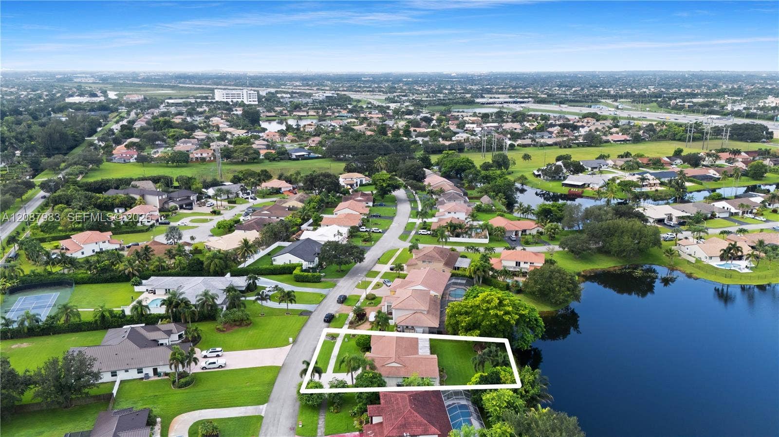 6581 Falconsgate Avenue, Davie, FL 33331 Photo 40