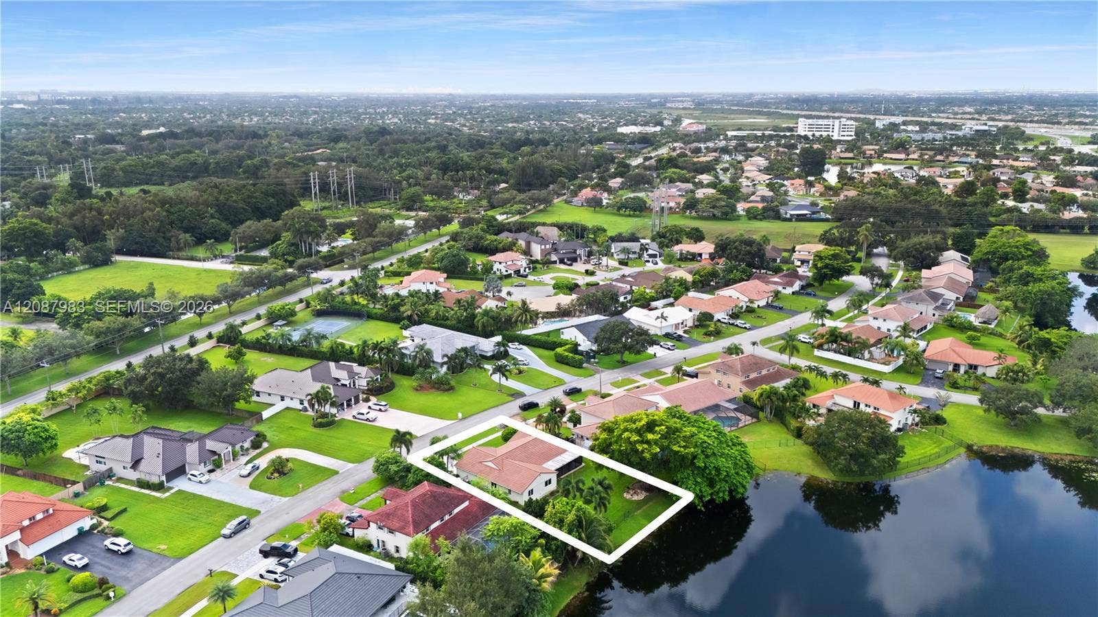 6581 Falconsgate Avenue, Davie, FL 33331 Photo 42