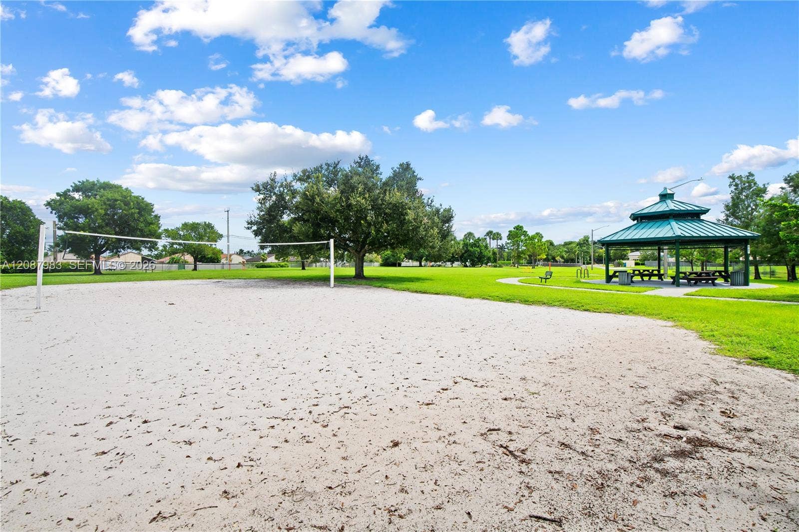 6581 Falconsgate Avenue, Davie, FL 33331 Falcon's Lea Park