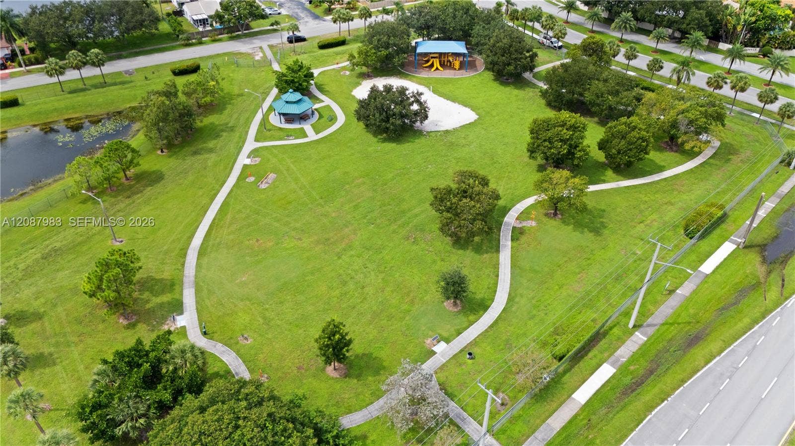 6581 Falconsgate Avenue, Davie, FL 33331 Falcon's Lea Park