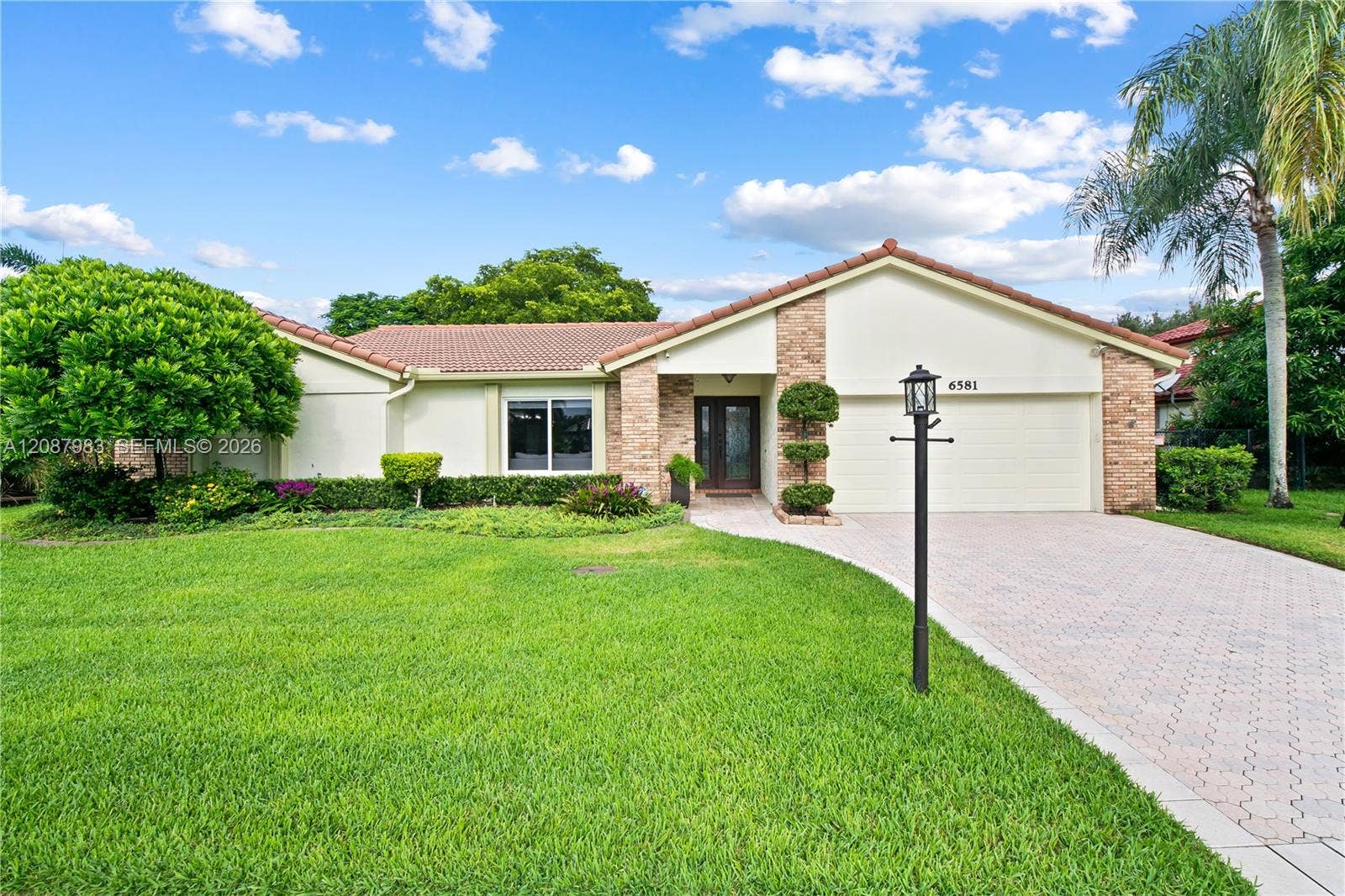 6581 Falconsgate Avenue, Davie, FL 33331 Photo 1