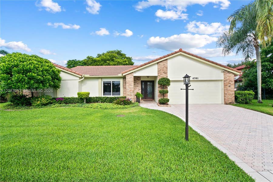 Property photo for 6581 Falconsgate Avenue, Davie, FL