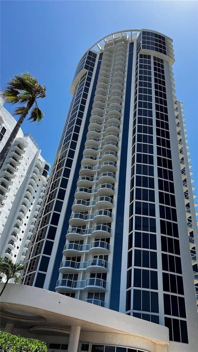 18671 Collins Avenue, #2104, Sunny Isles Beach, FL 33160 Photo 1