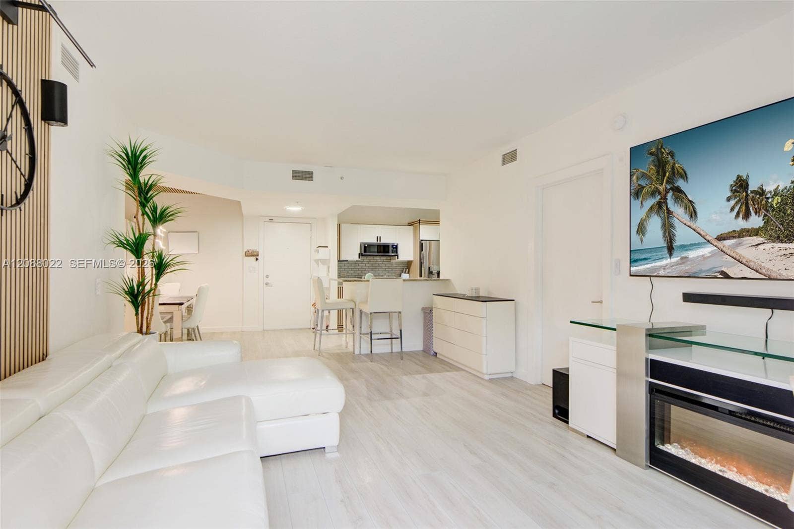 2775 NE 187th Street, #215, Aventura, FL 33180 Photo 5