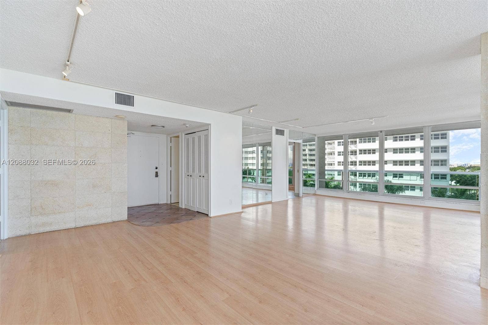 2100 S Ocean Lane, #401, Fort Lauderdale, FL 33316 Photo 8