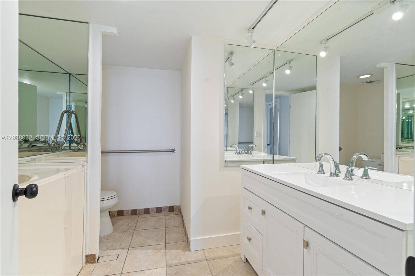 2100 S Ocean Lane, #401, Fort Lauderdale, FL 33316 Photo 18