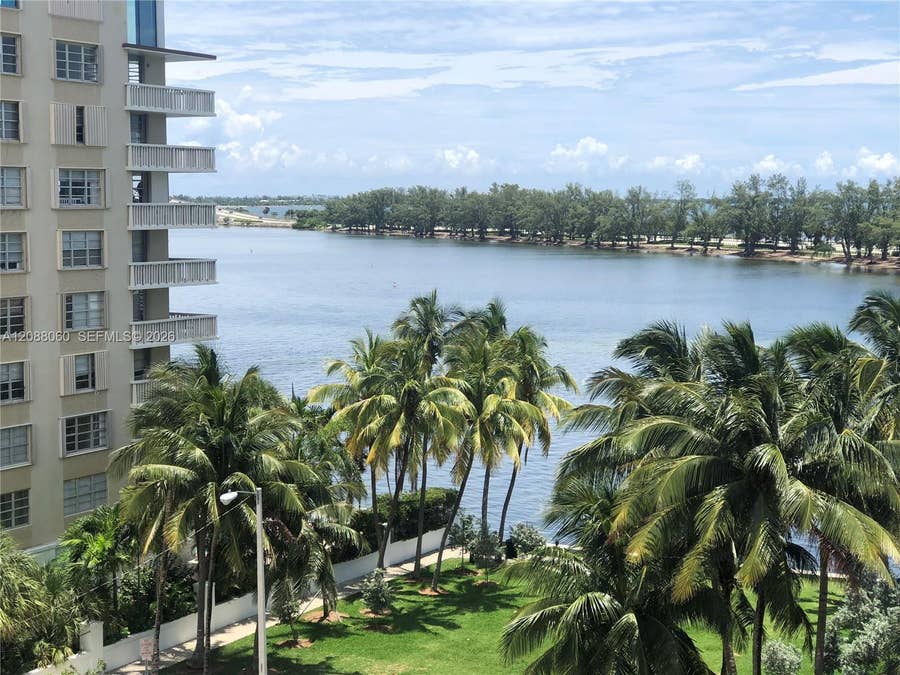 Property photo for 150 SE 25th Road, #7E, Miami, FL