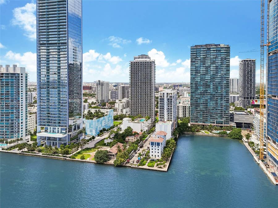 Property photo for 600 NE 27th Street, #704, Miami, FL