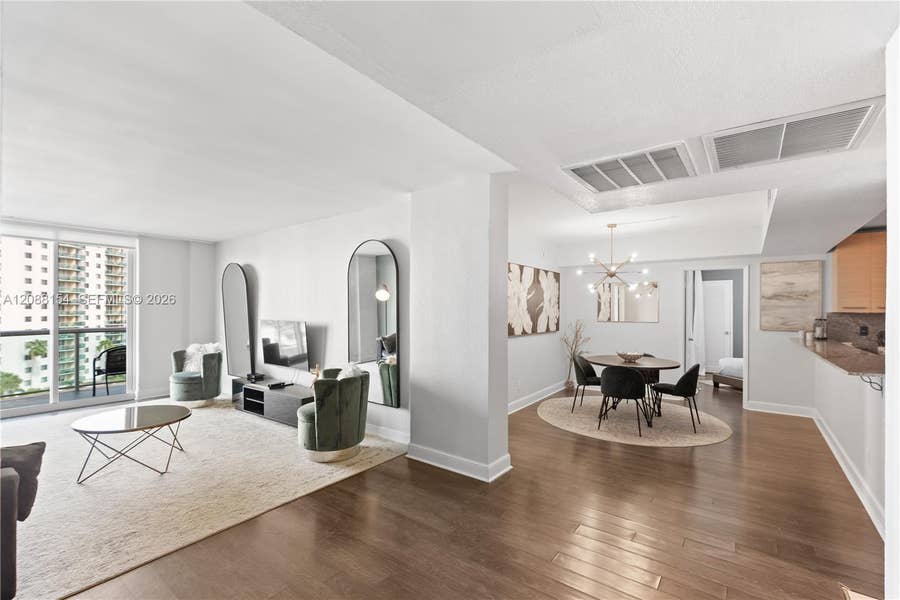 Property photo for 19370 Collins Avenue, #816, Sunny Isles Beach, FL
