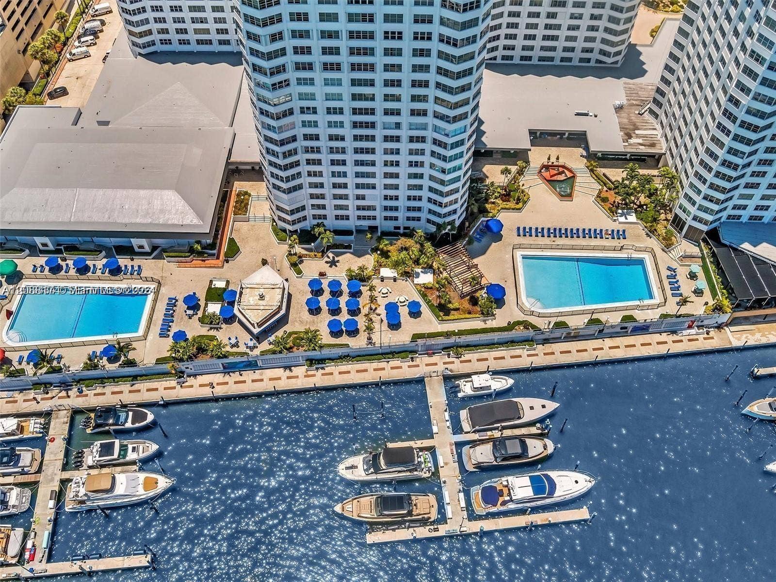 801 Brickell Bay Drive, #1962, Miami, Miami, FL 33131 Photo 2