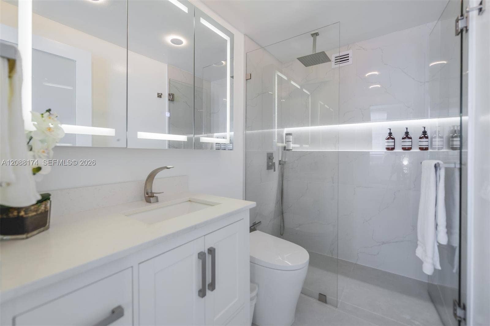 801 Brickell Bay Drive, #1962, Miami, Miami, FL 33131 Photo 16