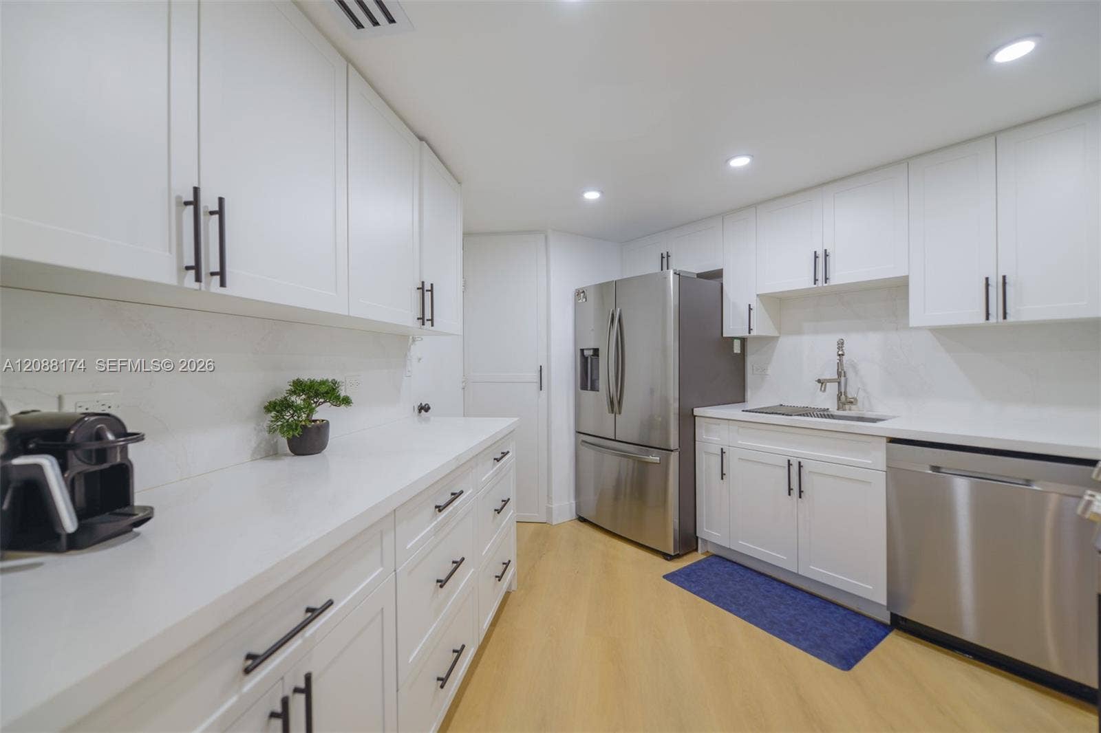 801 Brickell Bay Drive, #1962, Miami, Miami, FL 33131 Photo 12