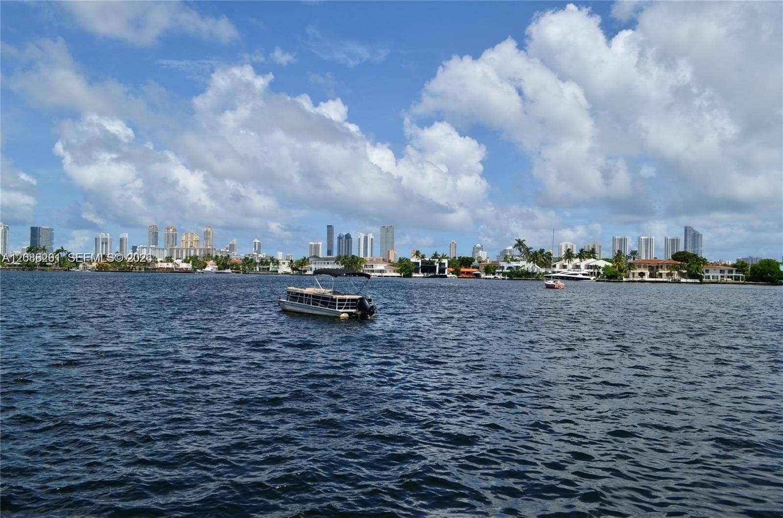 16570 NE 26th Avenue, #4D, North Miami Beach, FL 33160 Photo 2
