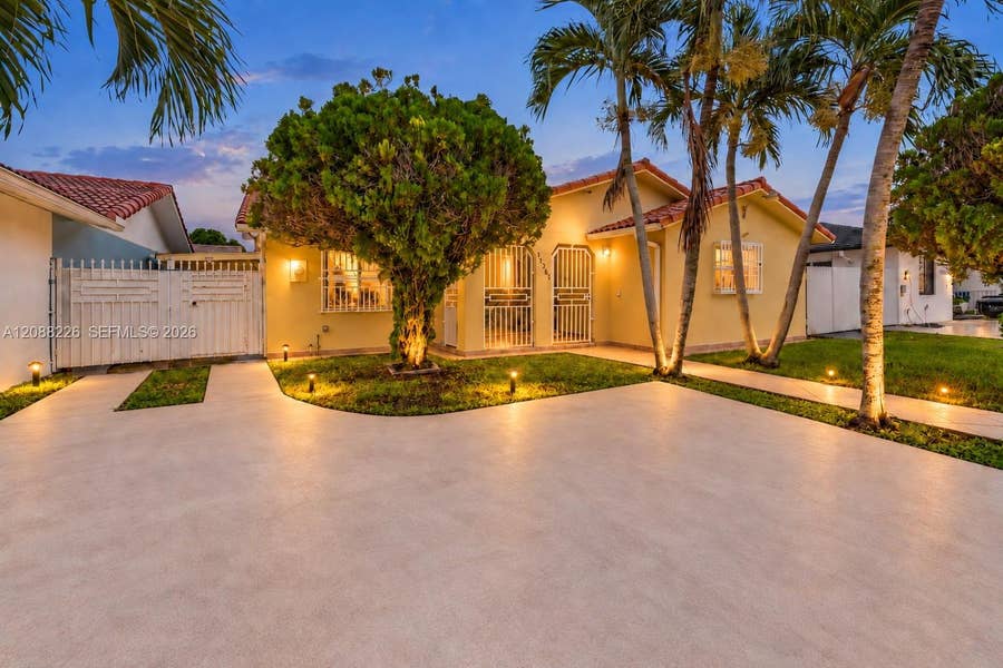 Property photo for 13761 SW 21st Terrace, Miami, FL