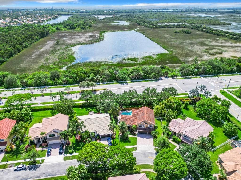 1342 NW 195th Avenue, Pembroke Pines, FL 33029 Photo 82