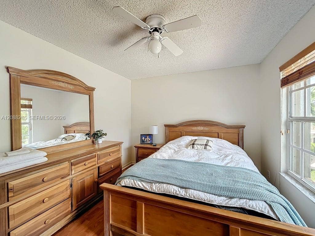 1342 NW 195th Avenue, Pembroke Pines, FL 33029 Photo 55