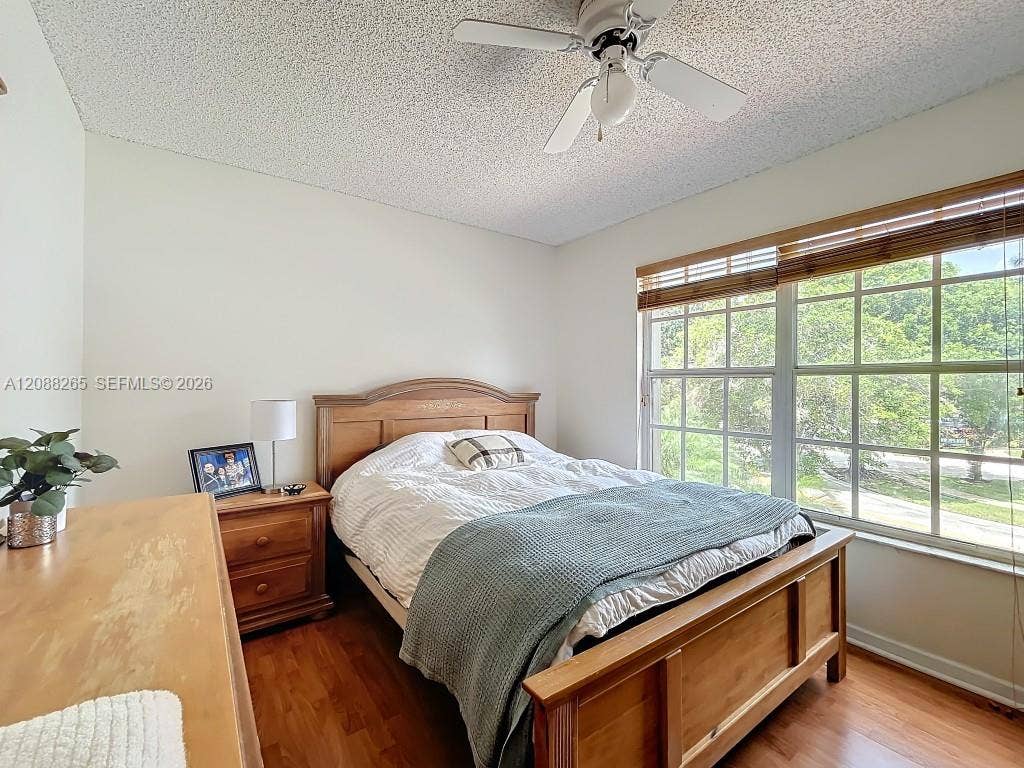 1342 NW 195th Avenue, Pembroke Pines, FL 33029 Photo 52