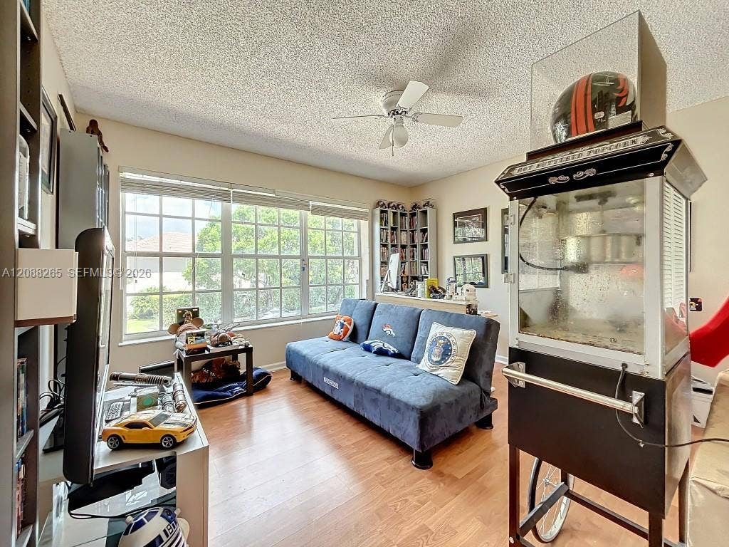 1342 NW 195th Avenue, Pembroke Pines, FL 33029 Photo 33