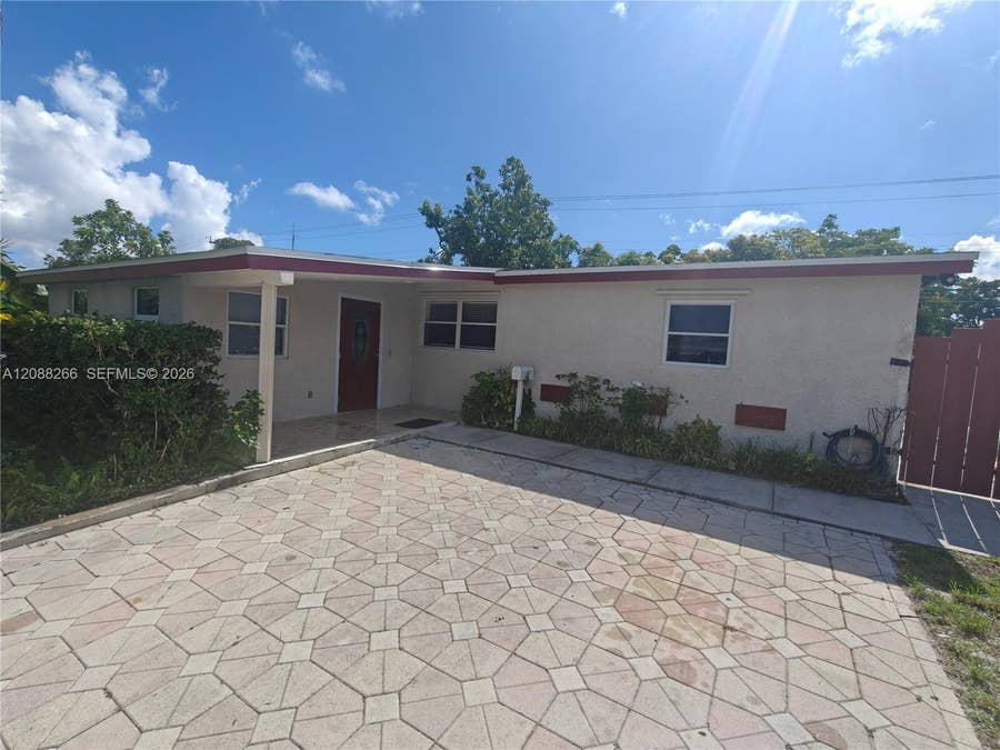 Property photo for 801 N 70th Avenue, Hollywood, FL