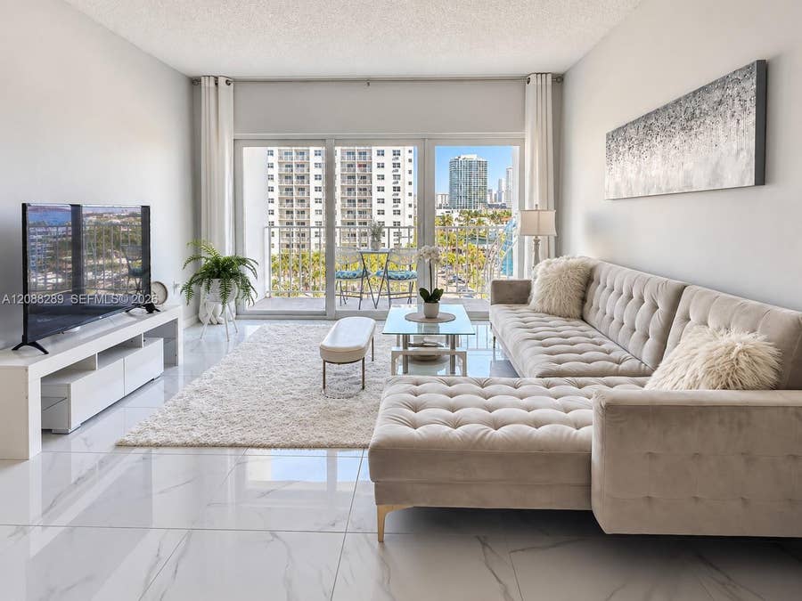 Property photo for 500 Bayview Drive, #717, Sunny Isles Beach, FL