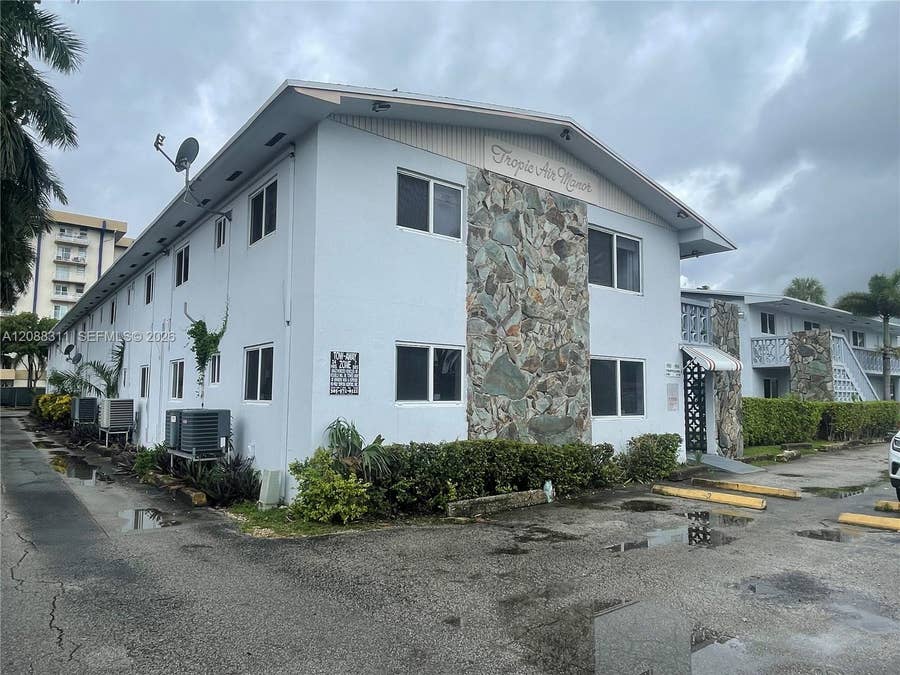 Property photo for 1836 NW 22nd Court, #6, Miami, FL