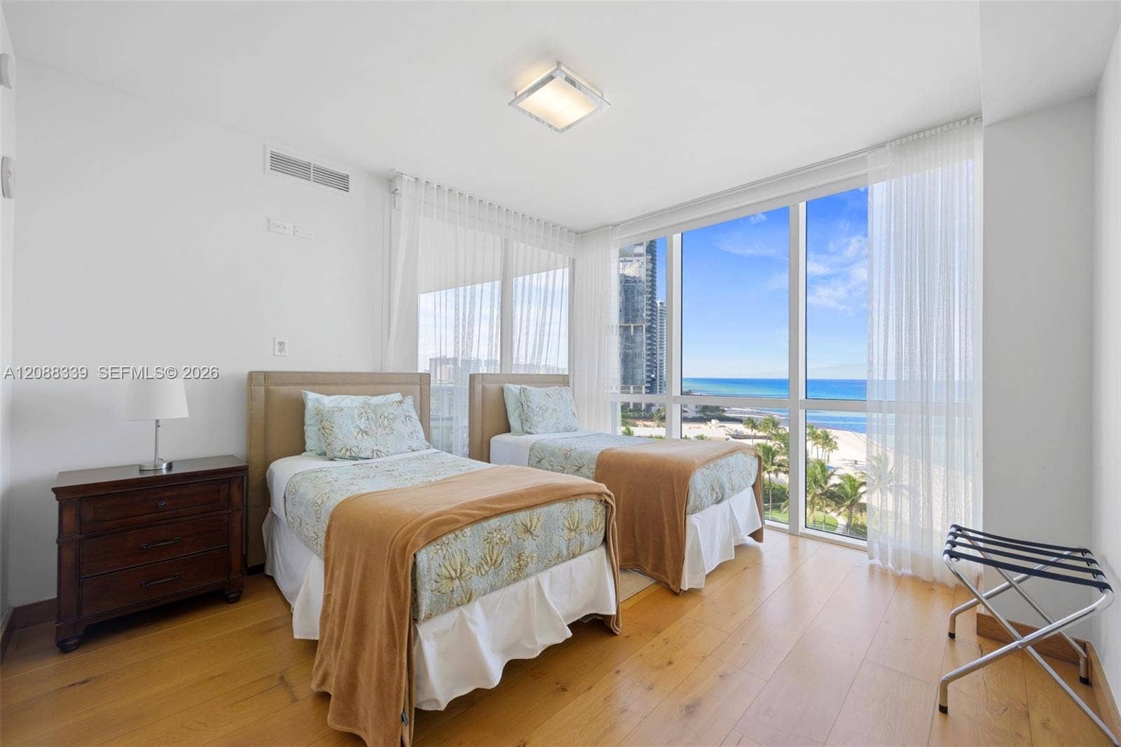 18201 Collins Avenue, #1006, Sunny Isles Beach, FL 33160 Photo 18