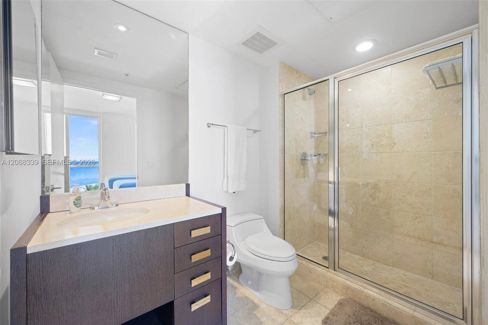 18201 Collins Avenue, #1006, Sunny Isles Beach, FL 33160 Photo 11