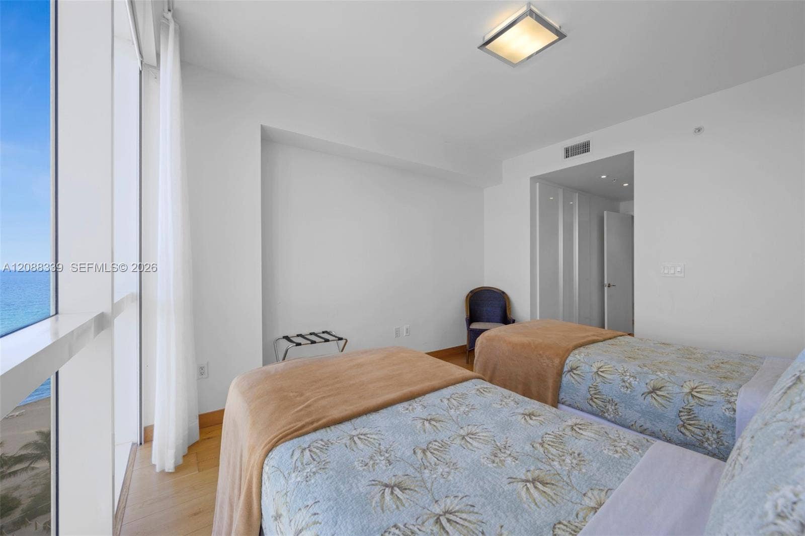 18201 Collins Avenue, #1006, Sunny Isles Beach, FL 33160 Photo 19