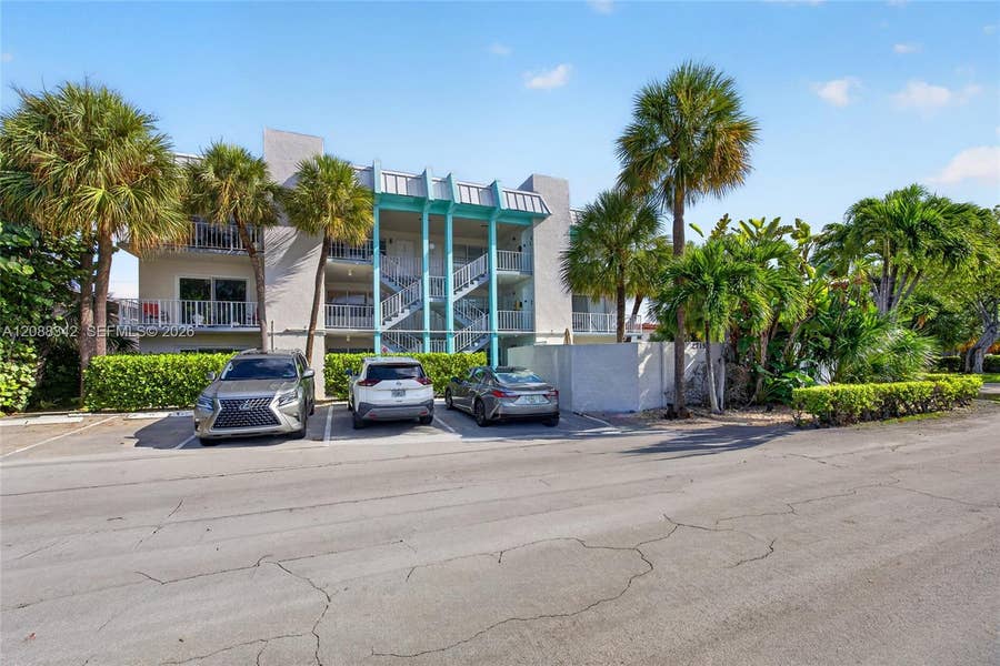 Property photo for 2715 NE 49th Street, #103, Fort Lauderdale, FL