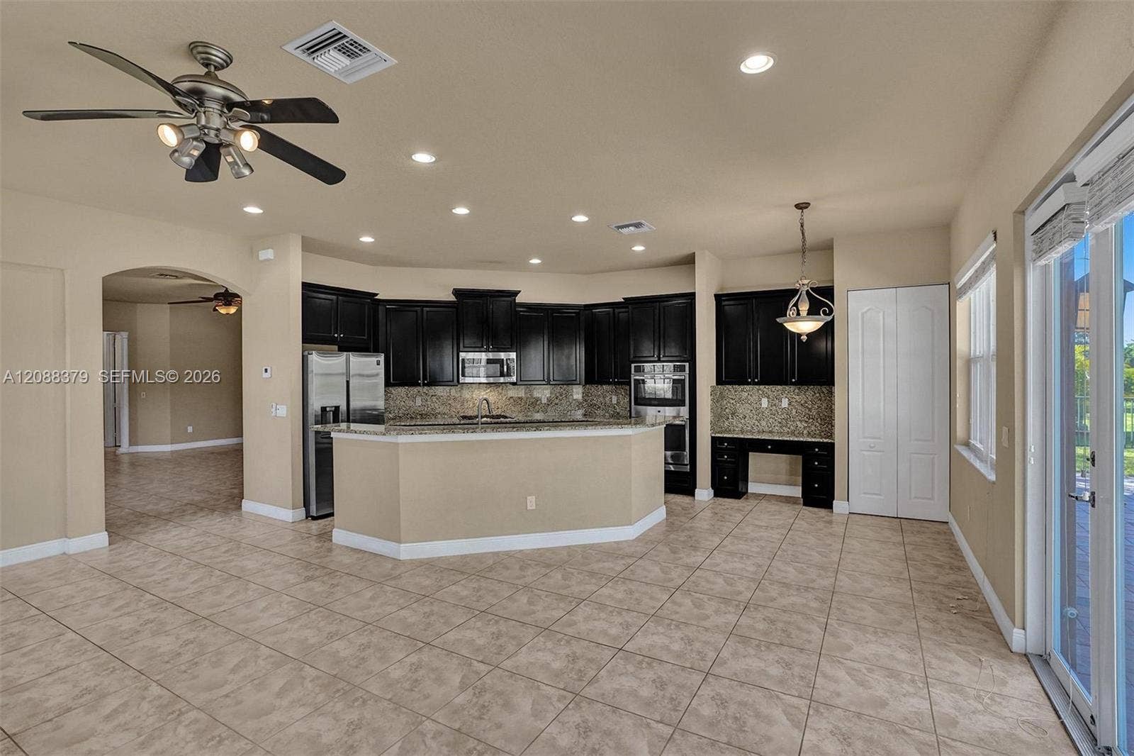 10398 Waterside Court, Parkland, Parkland, FL 33076 Photo 7