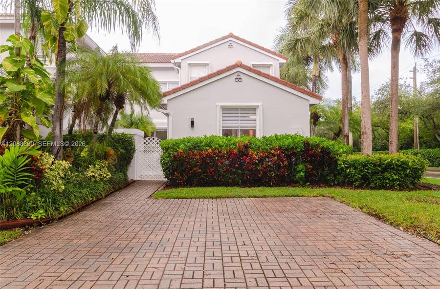 Property photo for 1115 Cherrypalm, Hollywood, FL