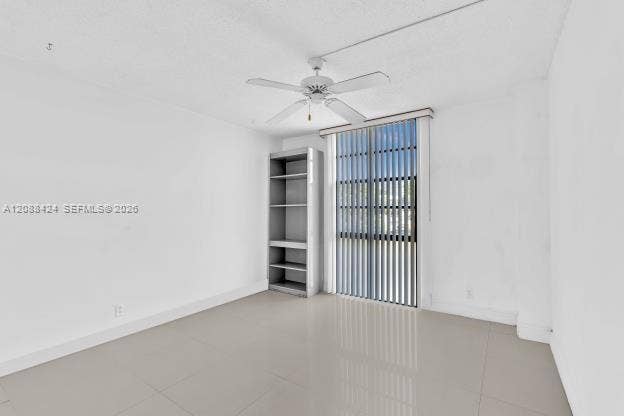 20400 W Country Club Drive, #315, Aventura, FL 33180 GUEST BEDROOM