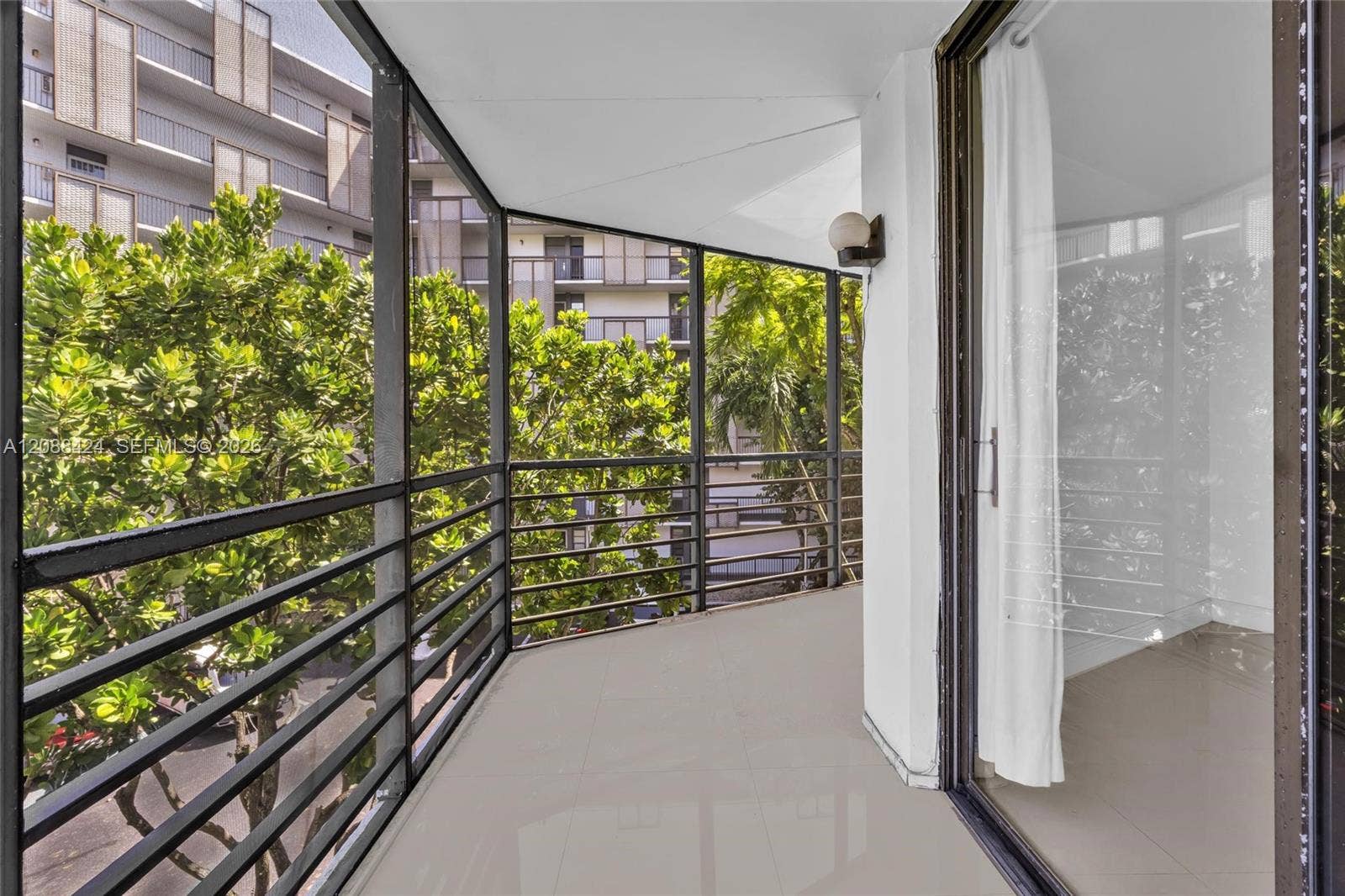 20400 W Country Club Drive, #315, Aventura, FL 33180 BALCONY - FACES POOL