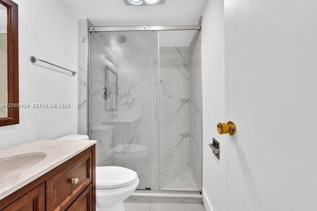 20400 W Country Club Drive, #315, Aventura, FL 33180 GUEST BATHROOM