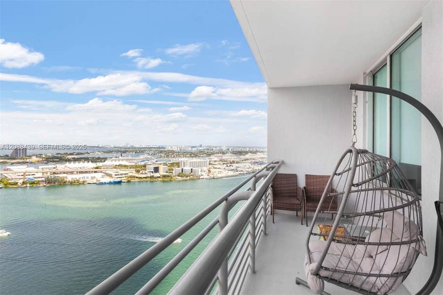Property photo for 335 Biscayne Boulevard, #3904, Miami, FL