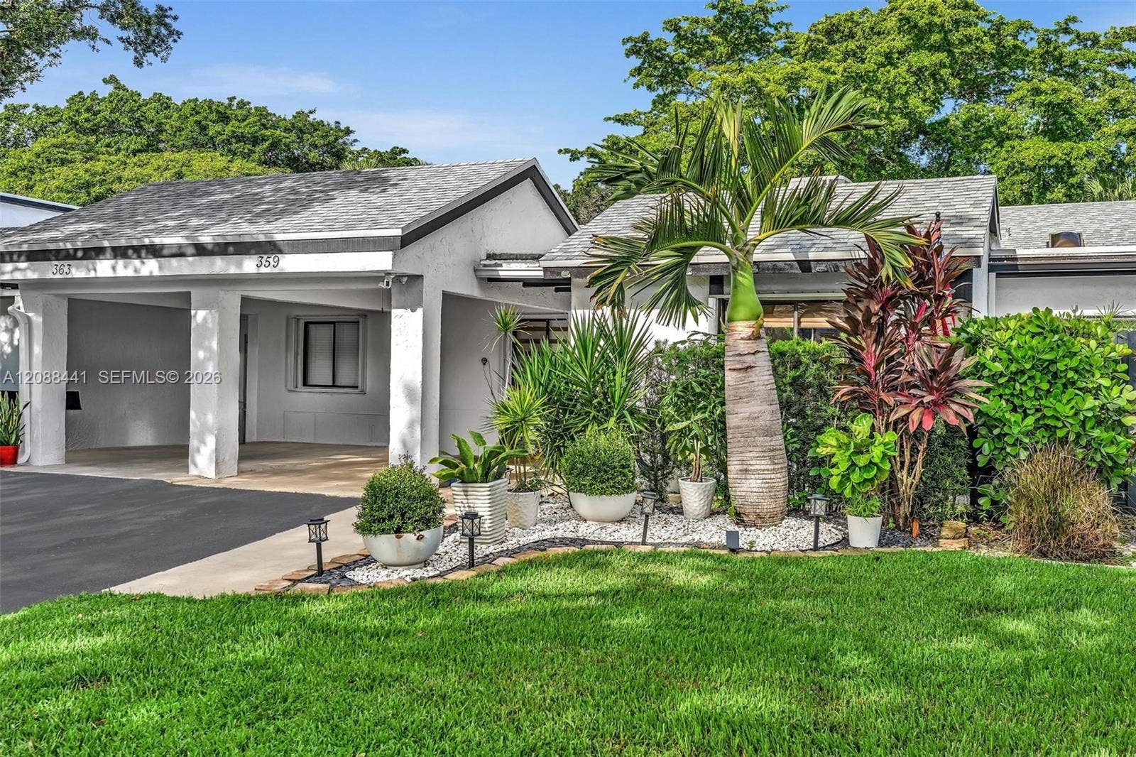 359 Fairway Circle, #59, Weston, FL 33326 Photo 40