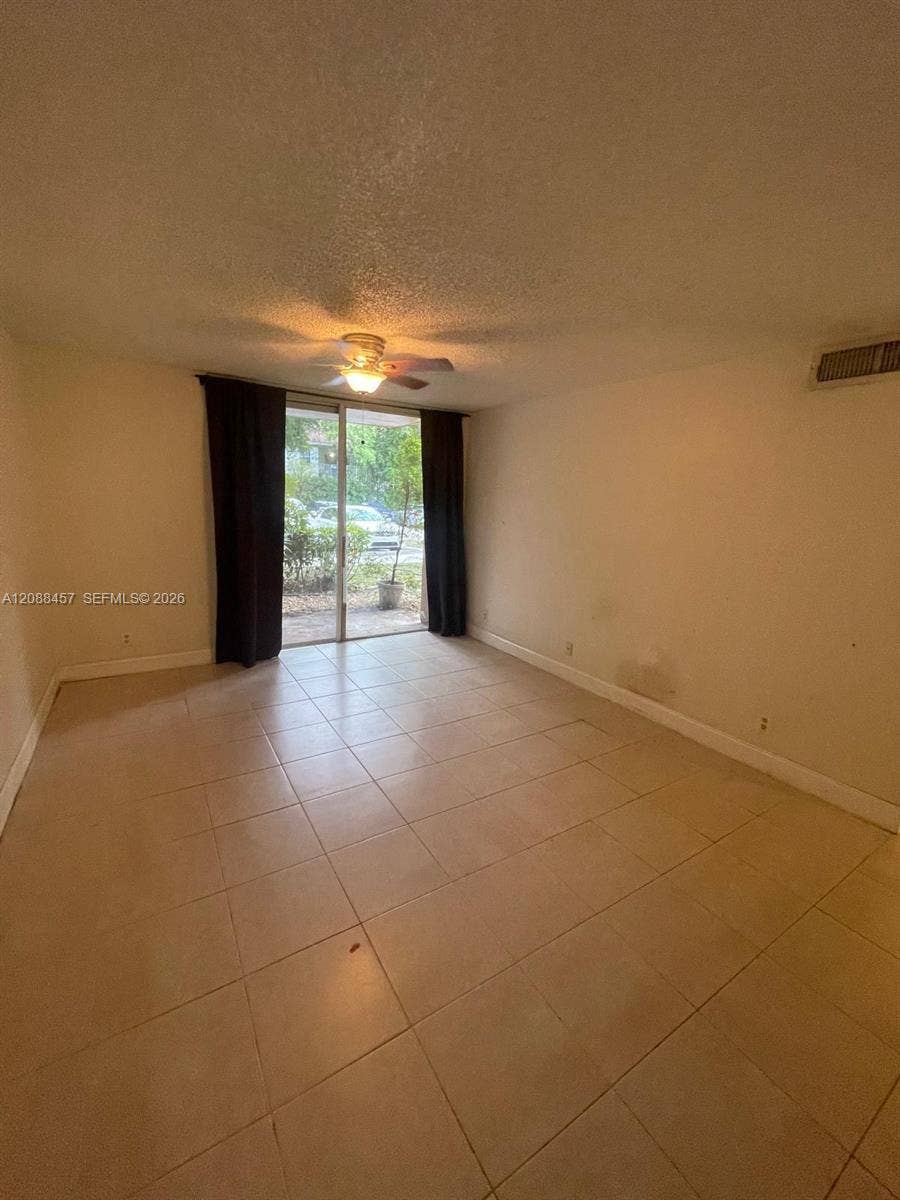10773 Cleary Boulevard, #103, Plantation, Plantation, FL 33324 Photo 5