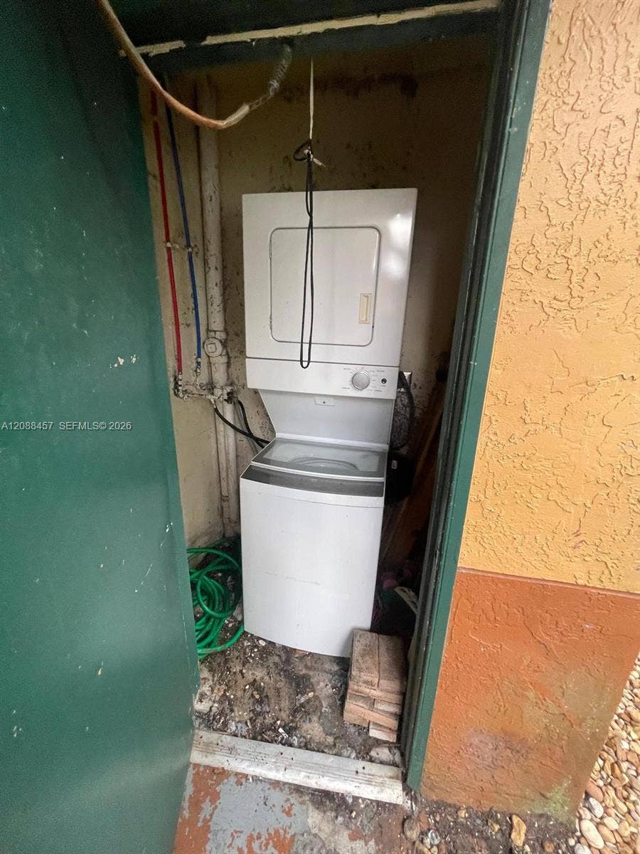 10773 Cleary Boulevard, #103, Plantation, Plantation, FL 33324 Photo 32