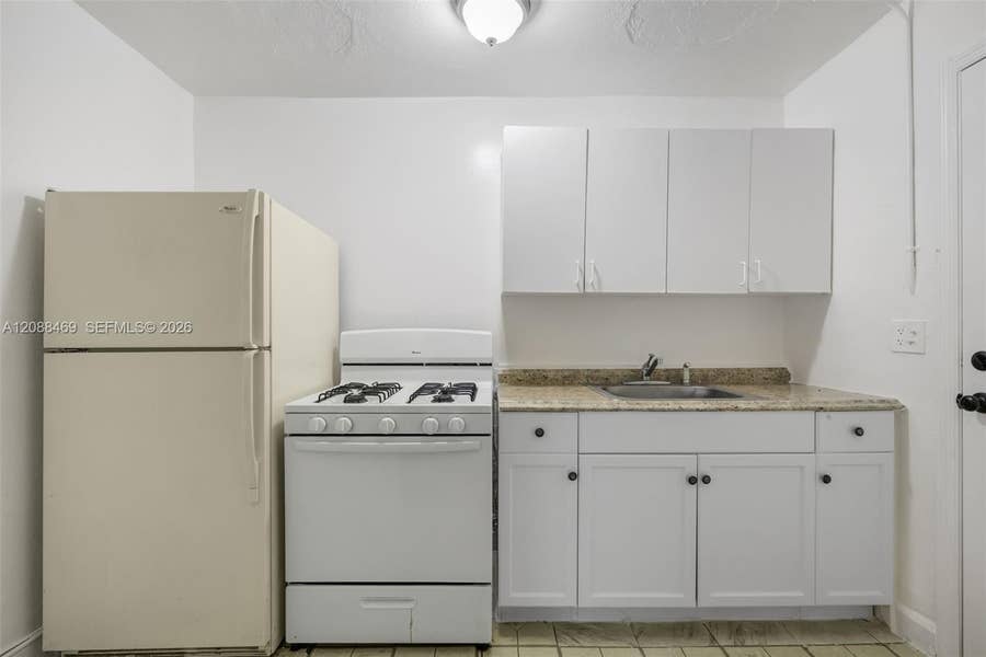 Property photo for 126 SW 18th Avenue, #4, Miami, FL
