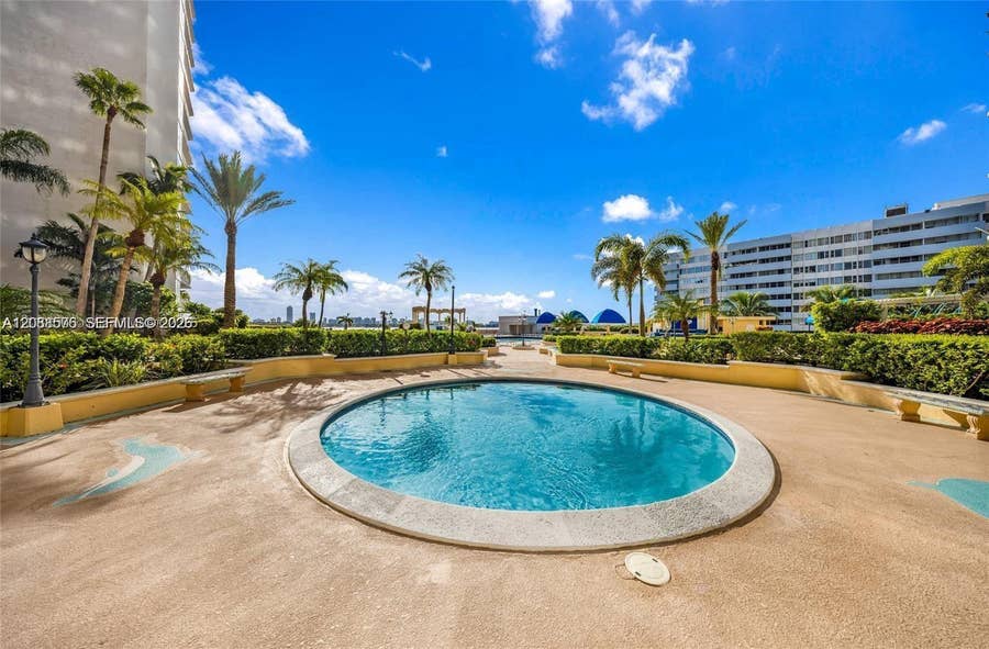 Property photo for 7601 E Treasure Drive, #1722, North Bay Village, FL