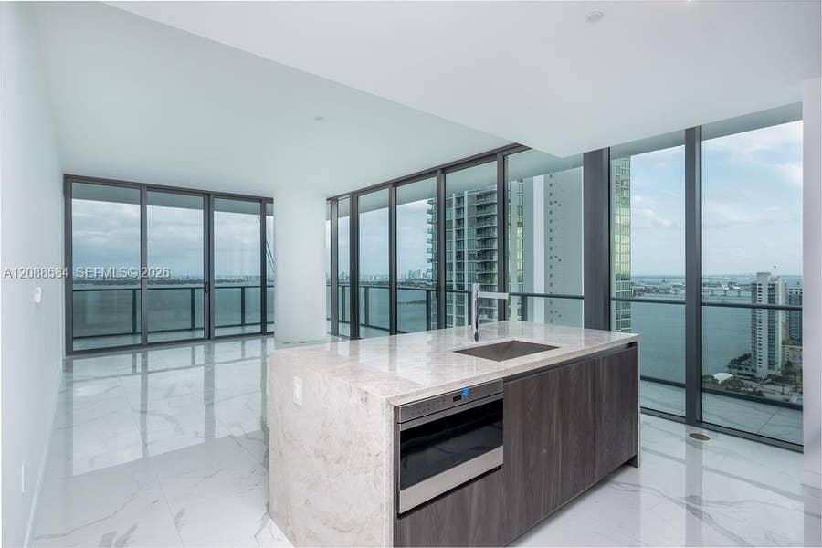 Property photo for 480 NE 31 Street, #3101, Miami, FL
