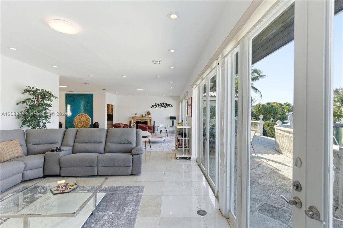 1249 Biscaya Drive, #1249, Surfside, Surfside, FL 33154 Photo 21