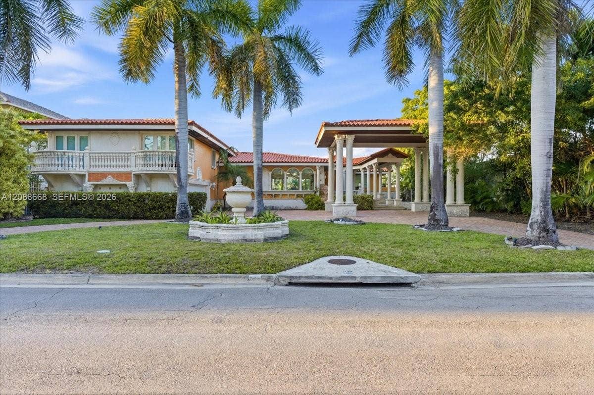 1249 Biscaya Drive, #1249, Surfside, Surfside, FL 33154 Photo 65