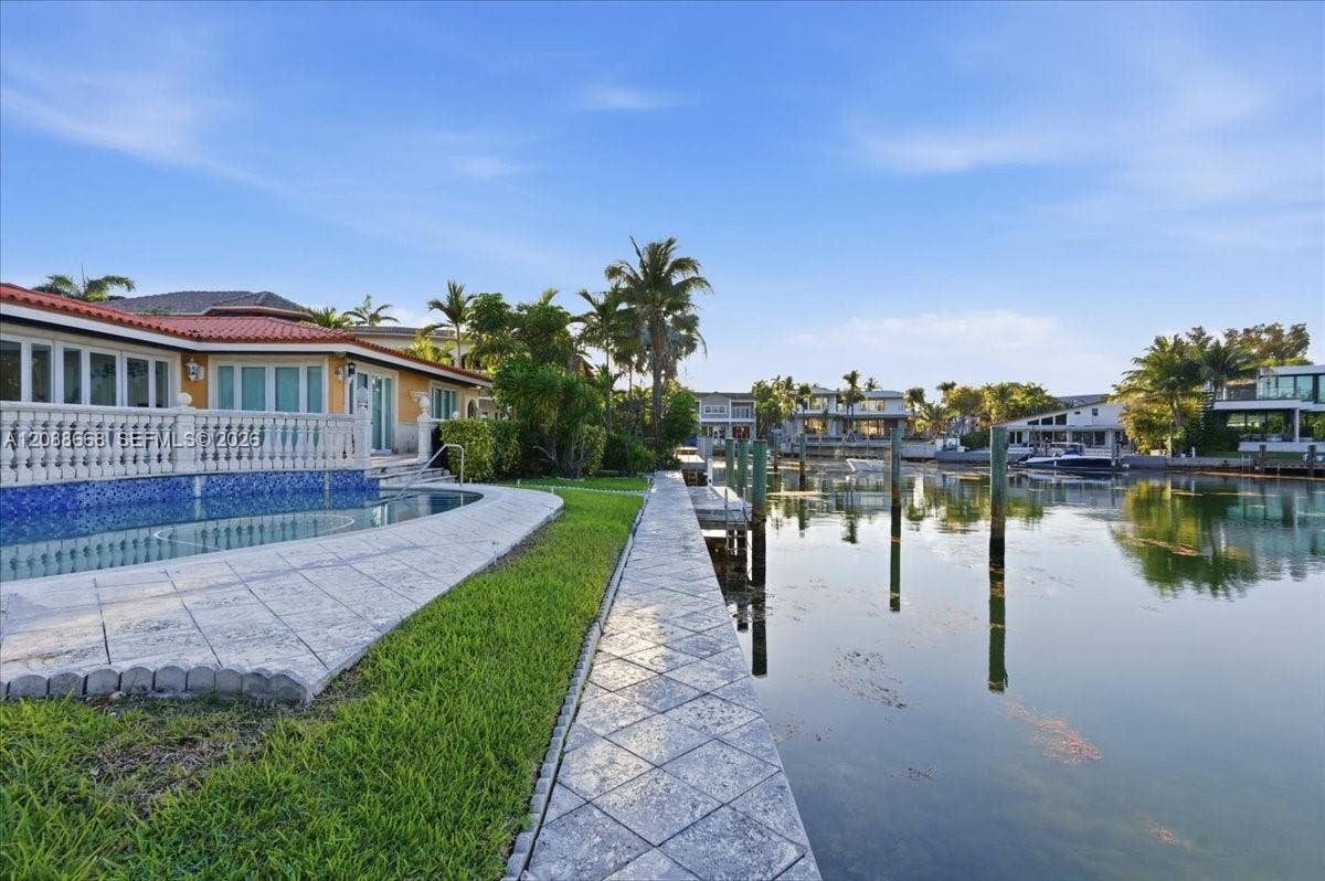 1249 Biscaya Drive, #1249, Surfside, Surfside, FL 33154 Photo 9