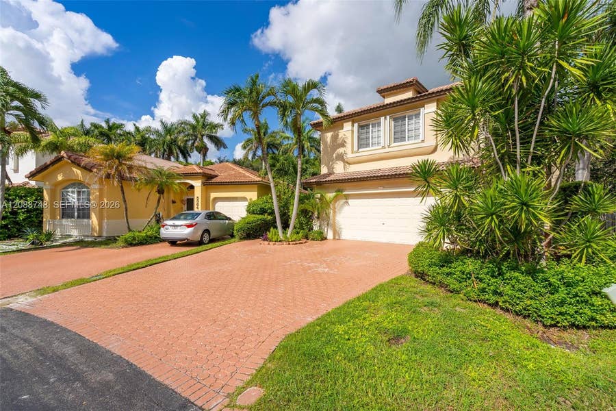 Property photo for 5380 NW 113th Place, Doral, FL